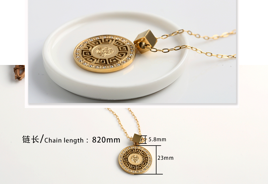 Hollow sweater chain