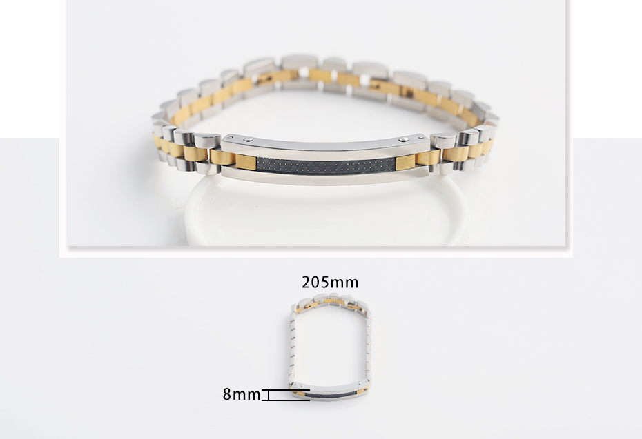 Curved gold pendant bracelet
