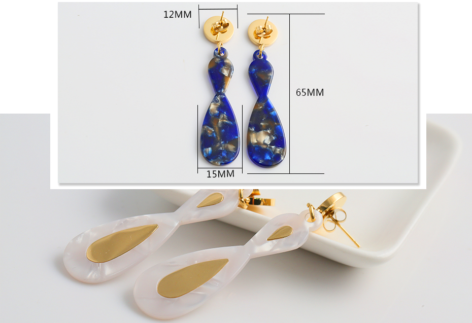 Beam-shaped streamer earrings