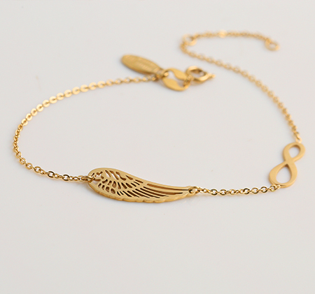 Single wing angel bracelet